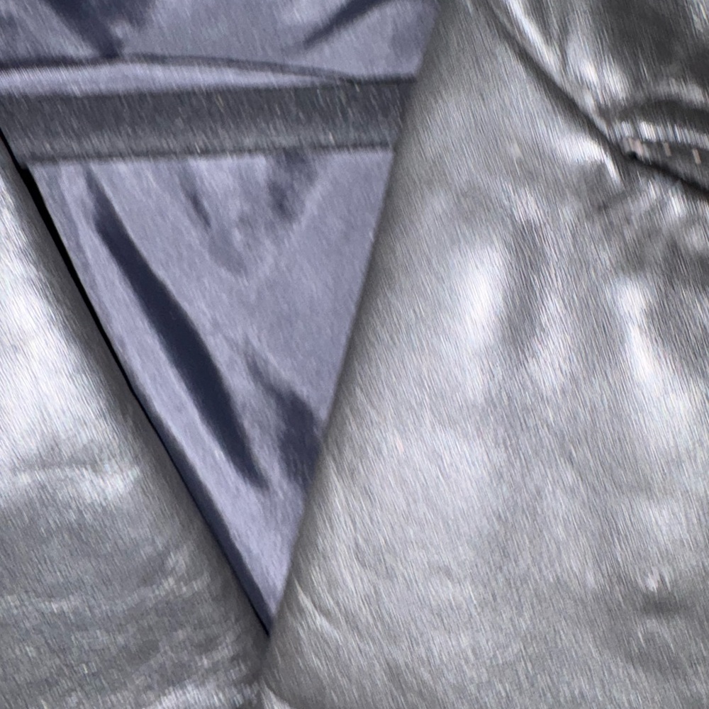 Luxurious Black Leather Biker Jacket - Picture 4 of 10